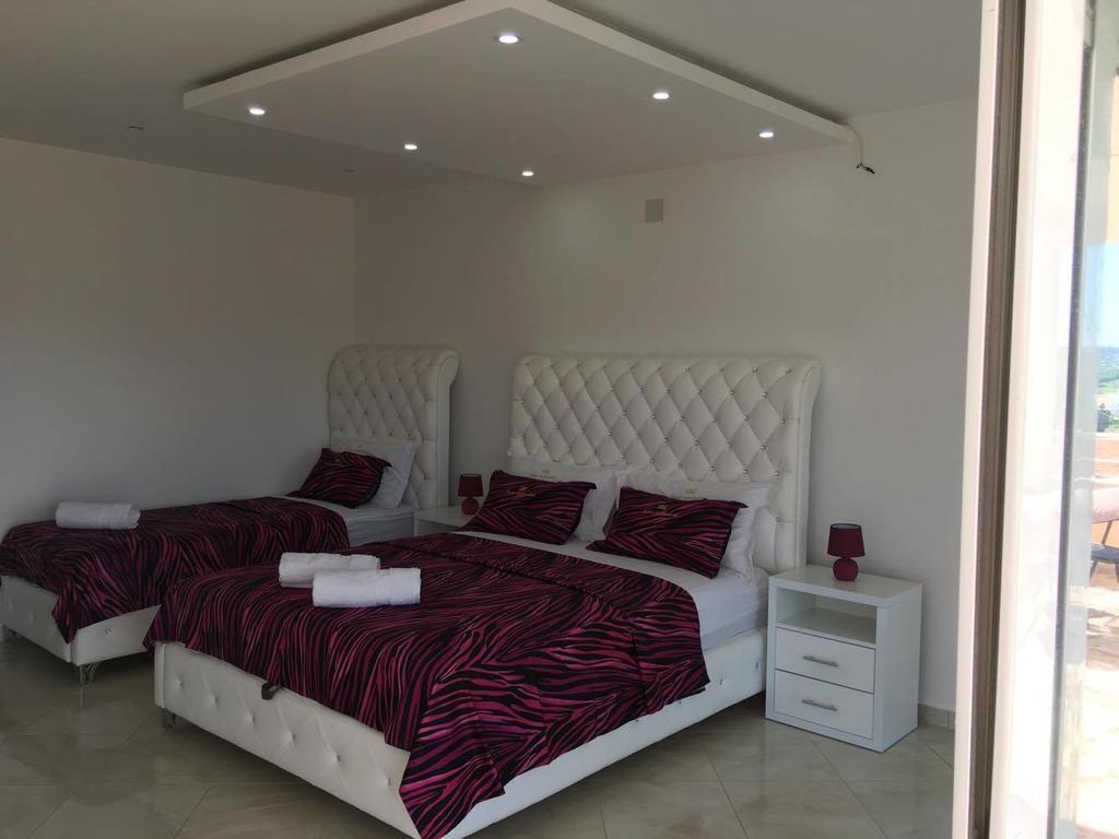 Queen Kodre Apartments Ούλτσιν Εξωτερικό φωτογραφία